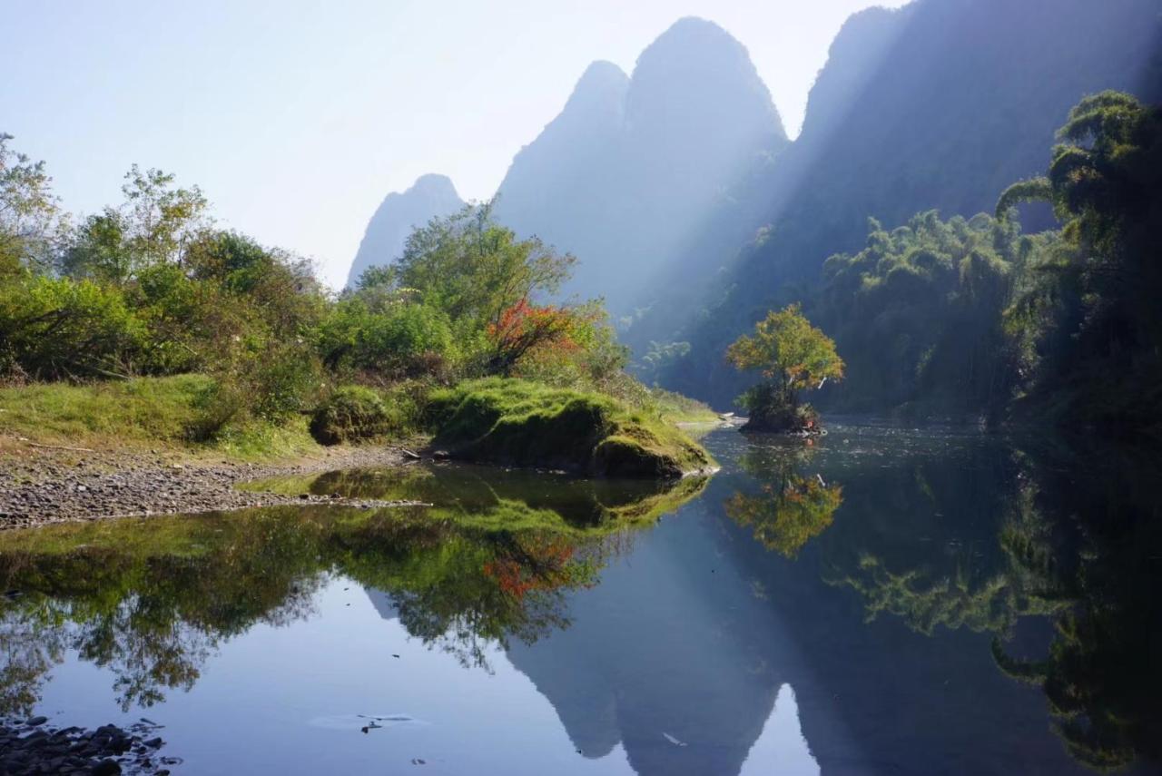 Yangshuo Moon Resort Hotel Guilin Exterior photo